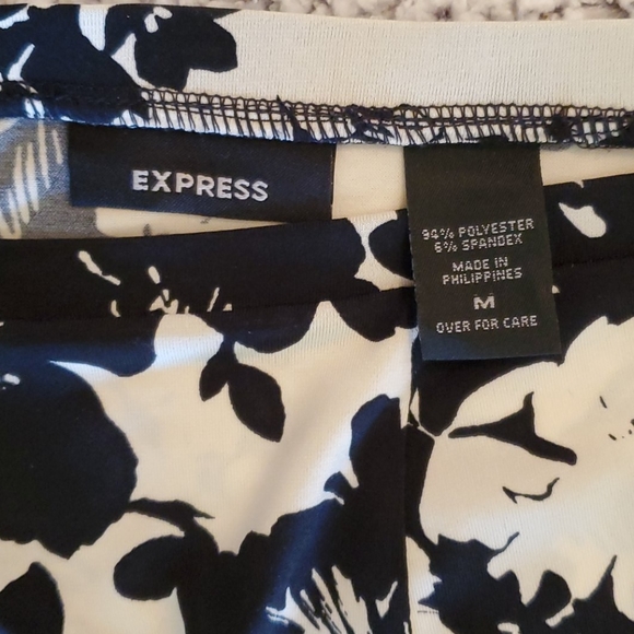 Skirt - Picture 2 of 2